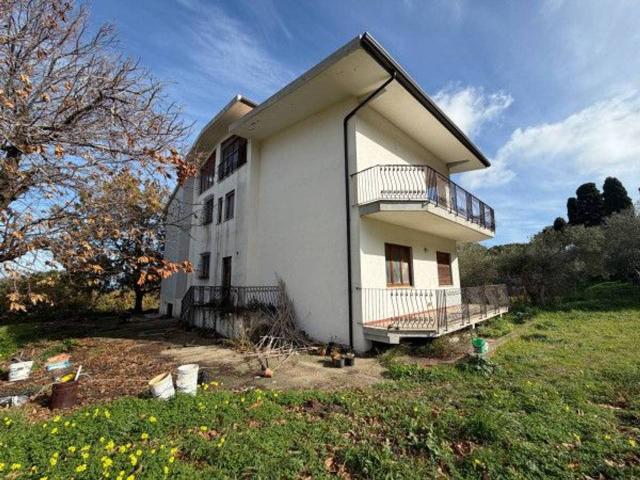 Villa in vendita a Messina