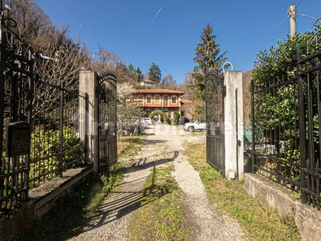 Villa in vendita a Mignanego GE