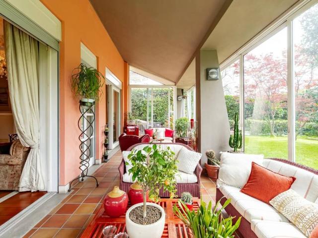 Villa in vendita a Milano MI