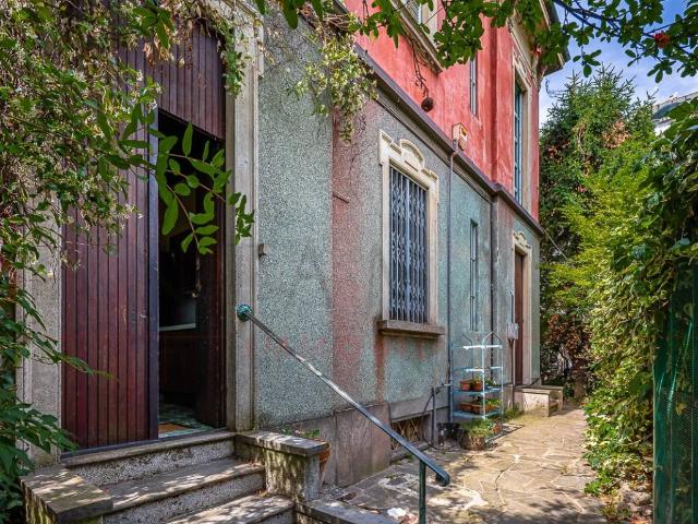 Villa in vendita a Milano MI