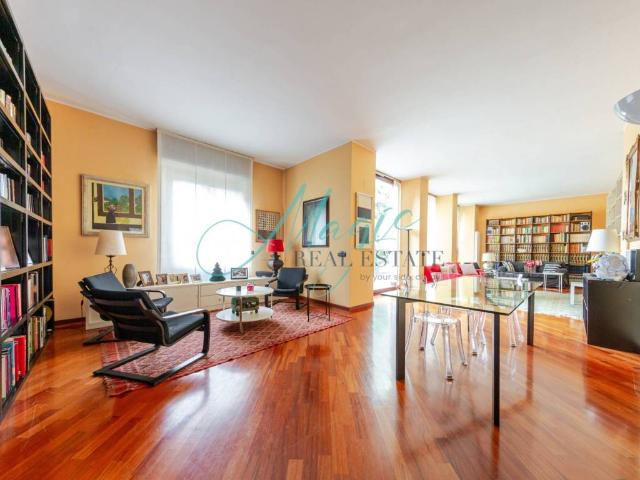 Villa in vendita a Milano MI