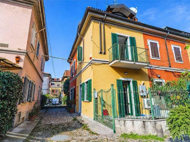 Villa in vendita a Milano MI