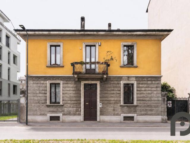 Villa in vendita a Milano MI