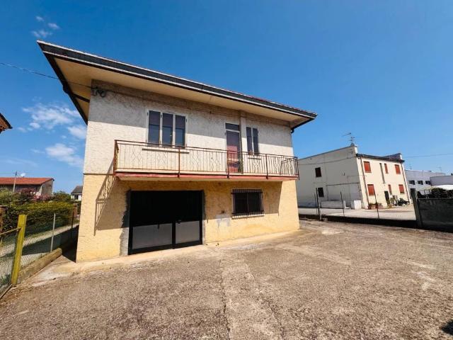 Villa in vendita a Minerbe VR