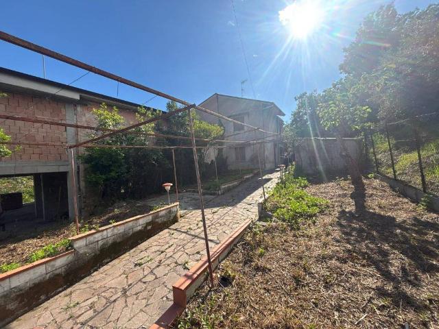 Villa in vendita a Minturno LT