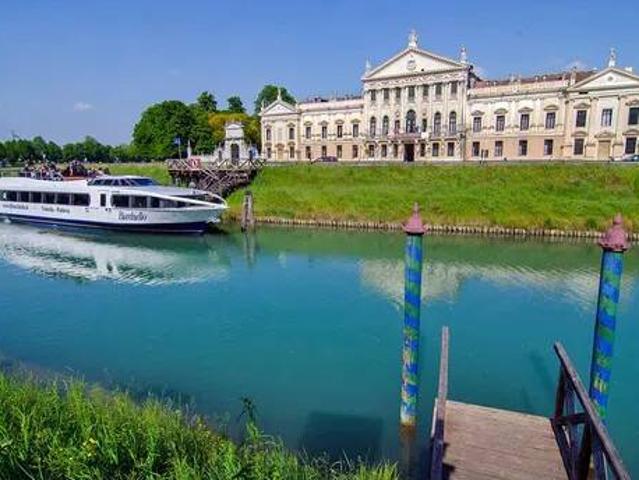 Villa in vendita a Mira VE