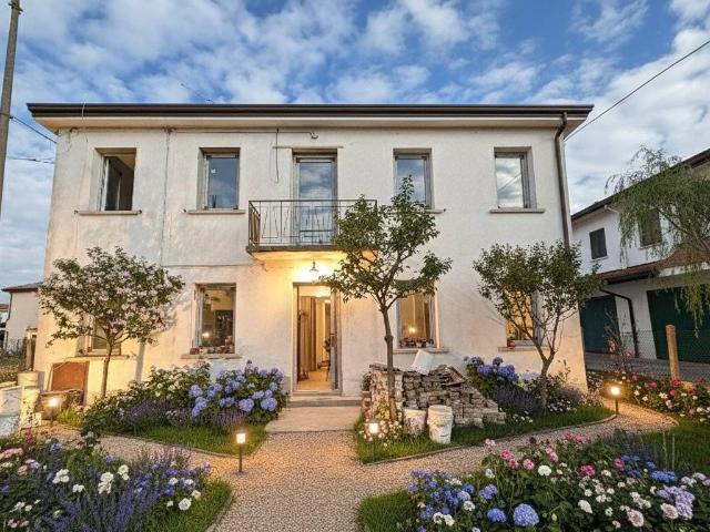 Villa in vendita a Mira VE