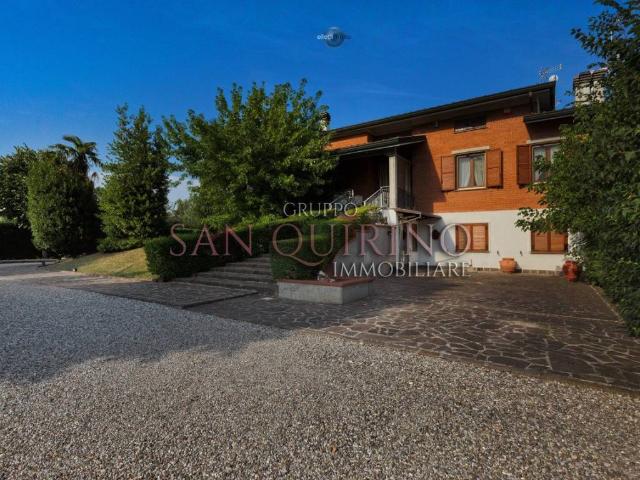 Villa in vendita a Mirandola MO