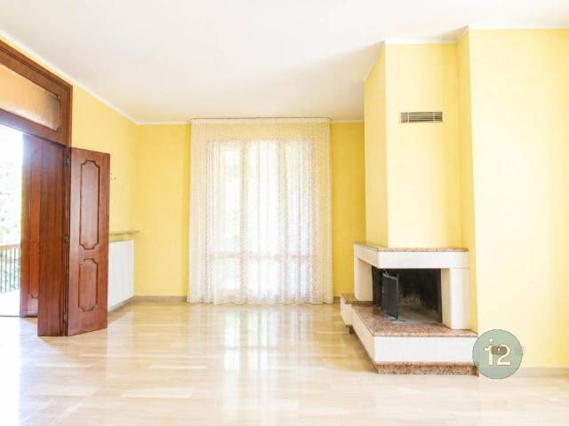 Villa in vendita a Mirandola MO