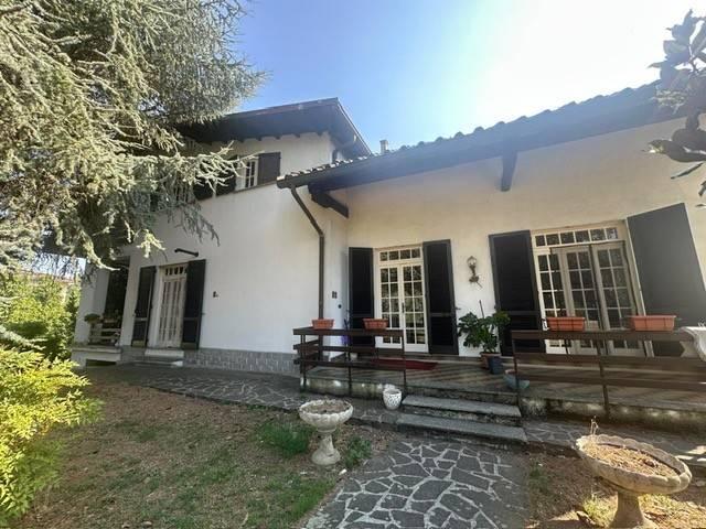 Villa in vendita a Miradolo Terme PV