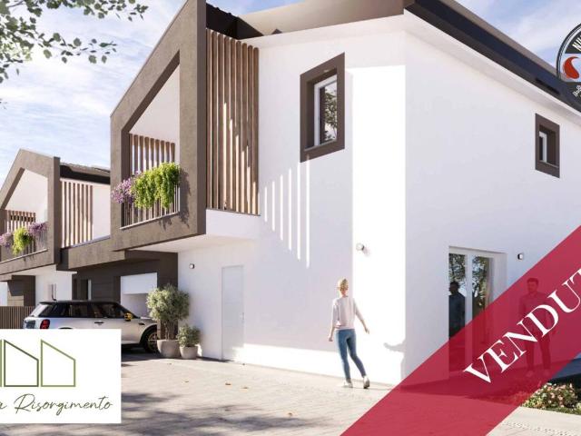 Villa in vendita a Misinto MB