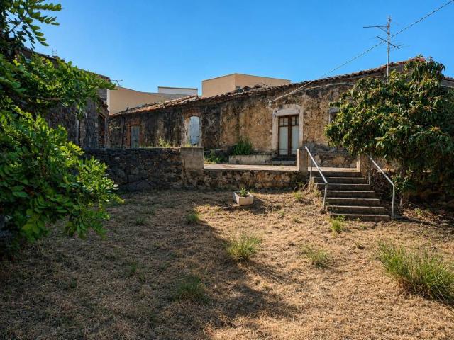 Villa in vendita a Misterbianco CT