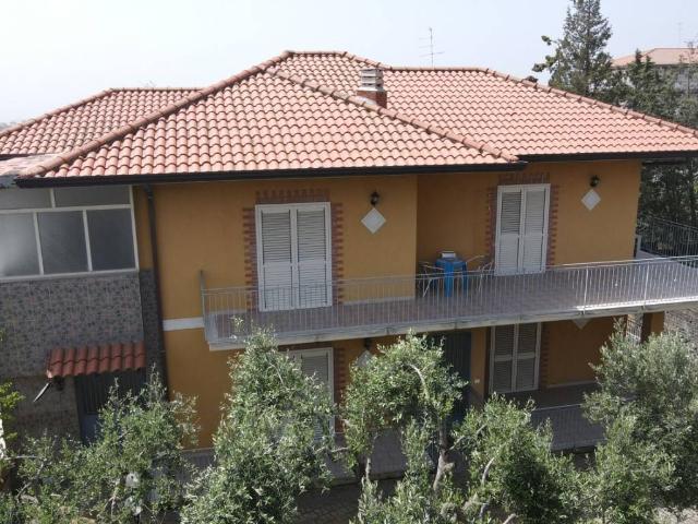 Villa in vendita a Misterbianco CT