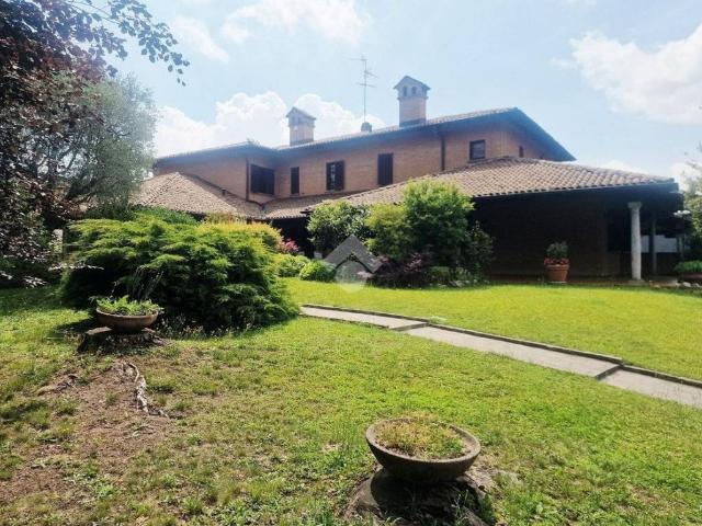 Villa in vendita a Muggiò MB