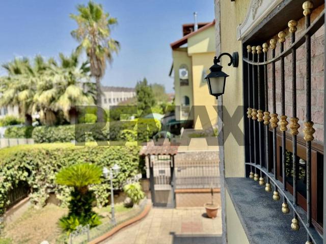 Villa in vendita a Mugnano di Napoli NA