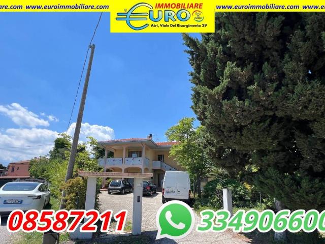 Villa in vendita a Notaresco TE