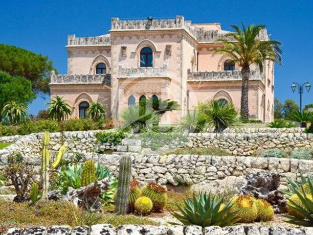 Villa in vendita a Noto