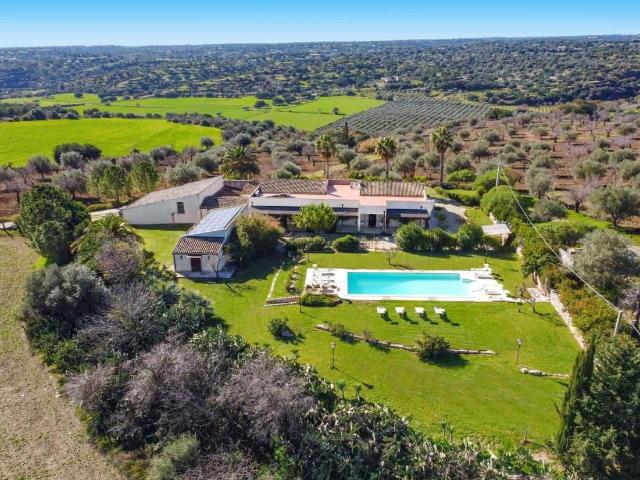 Villa in vendita a Noto
