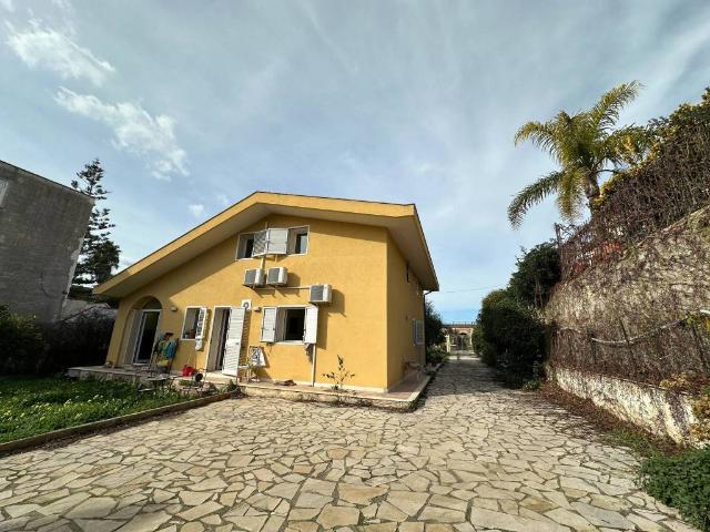 Villa in vendita a Noto SR
