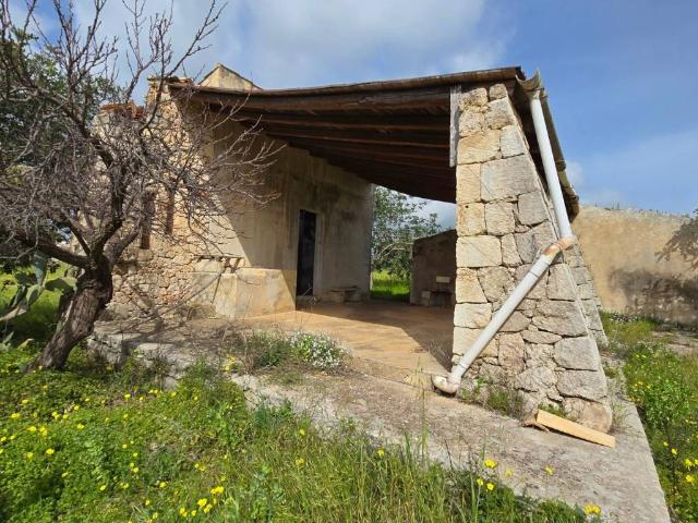 Villa in vendita a Noto SR