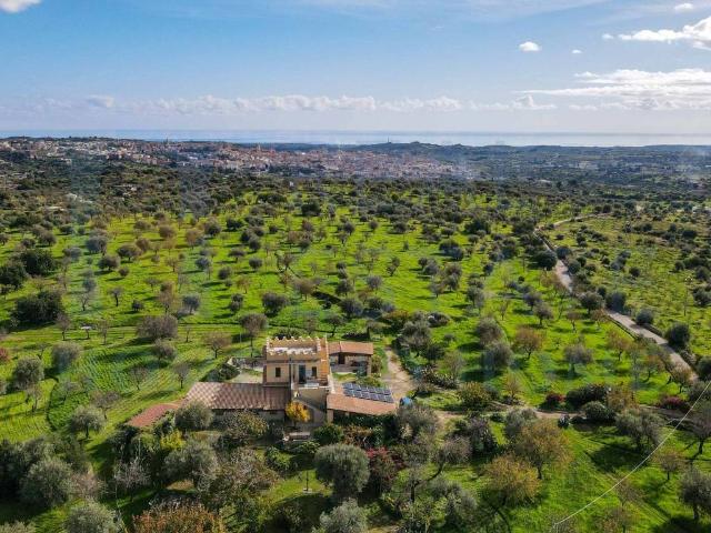 Villa in vendita a Noto SR