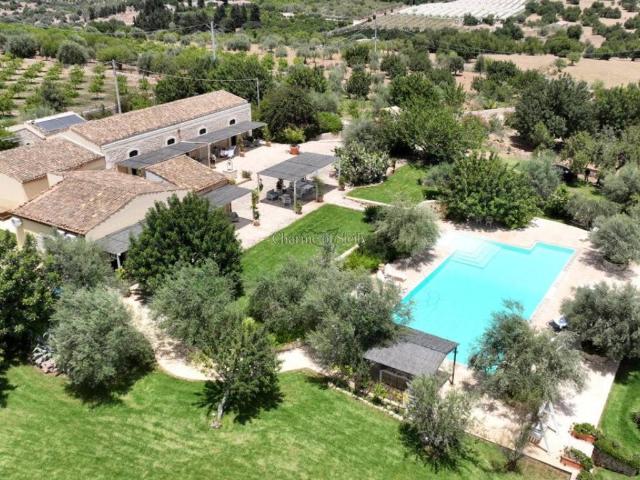 Villa in vendita a Noto SR