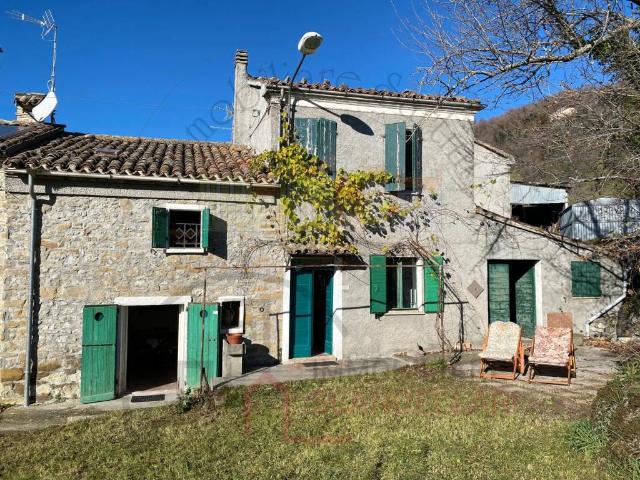Villa in vendita a Novafeltria RN