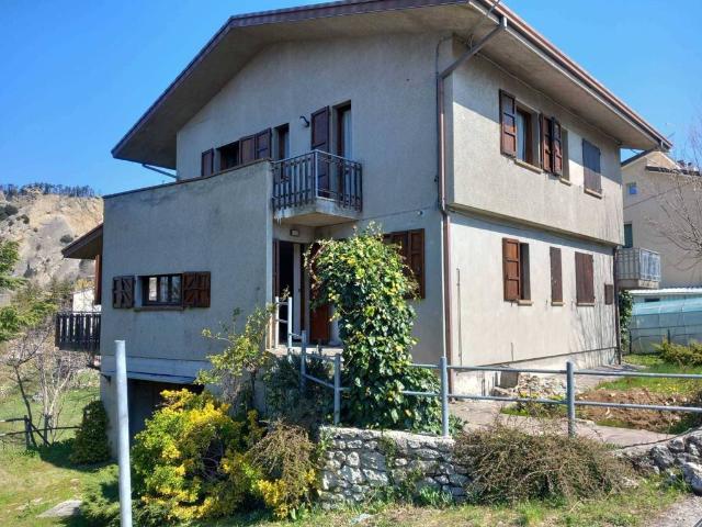 Villa in vendita a Novafeltria RN