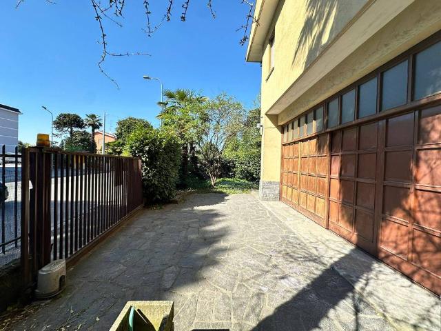 Villa in vendita a Novara NO