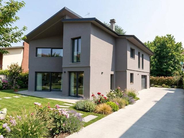 Villa in vendita a Novara NO