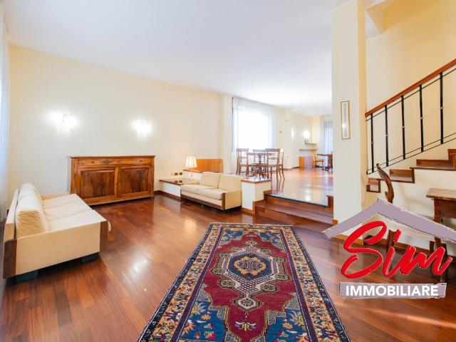 Villa in vendita a Novara