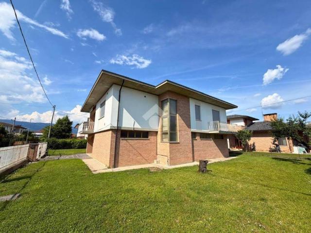 Villa in vendita a Nove VI