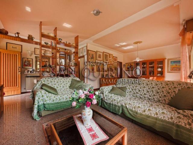 Villa in vendita a Novi di Modena MO