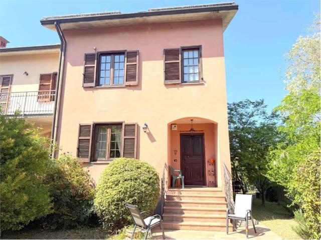 Villa in vendita a Novi Ligure AL
