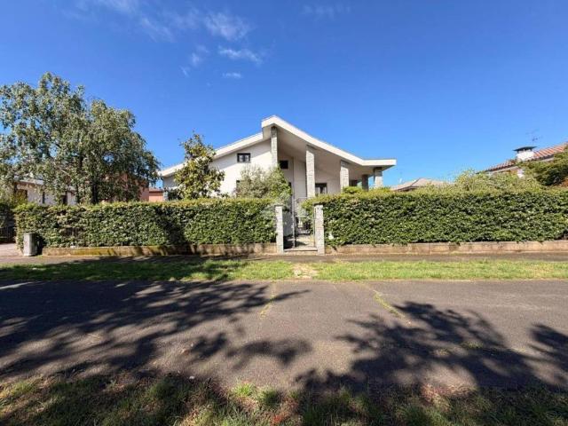 Villa in vendita a Novi Ligure AL