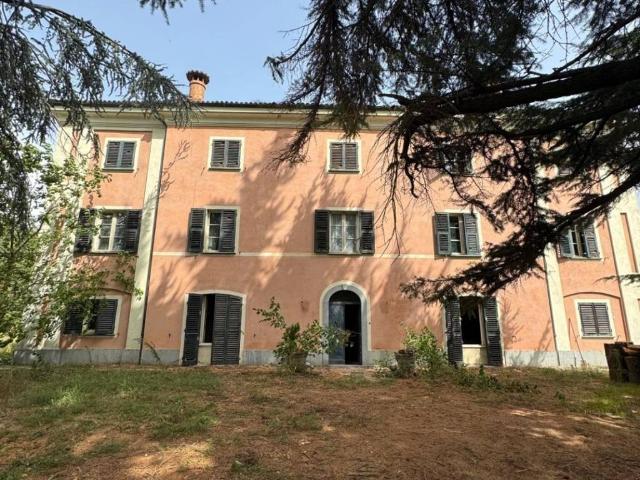 Villa in vendita a Novi Ligure AL