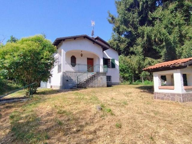 Villa in vendita a Novi Ligure AL