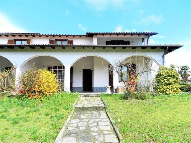 Villa in vendita a Novi Ligure AL