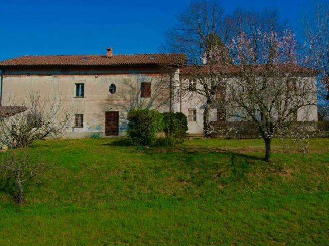 Villa in vendita a Novi Ligure AL