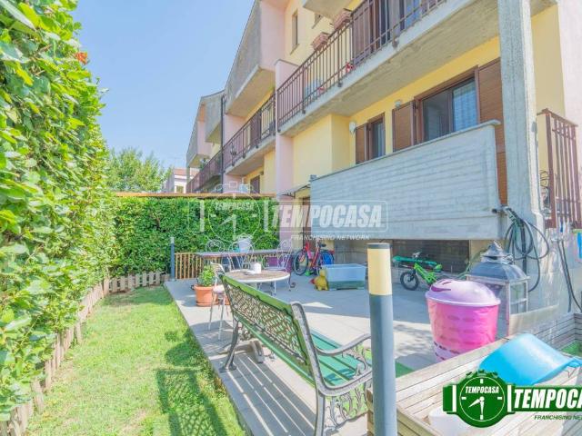 Villa in vendita a Noviglio MI