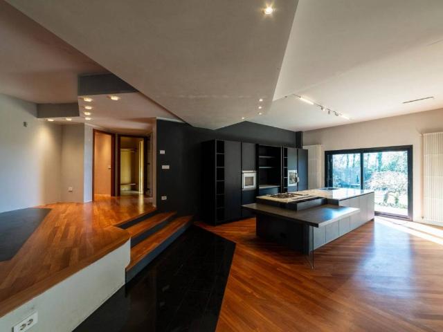 Villa in vendita a Noviglio MI