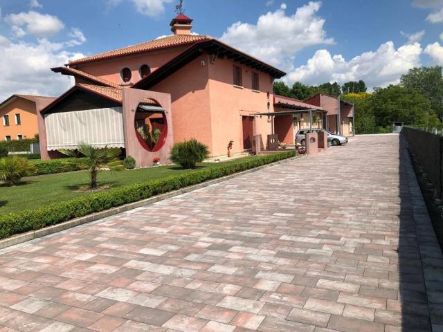 Villa in vendita a Noale VE