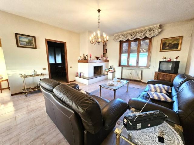 Villa in vendita a Noceto PR