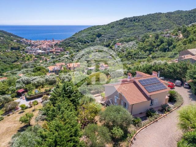 Villa in vendita a Noli SV