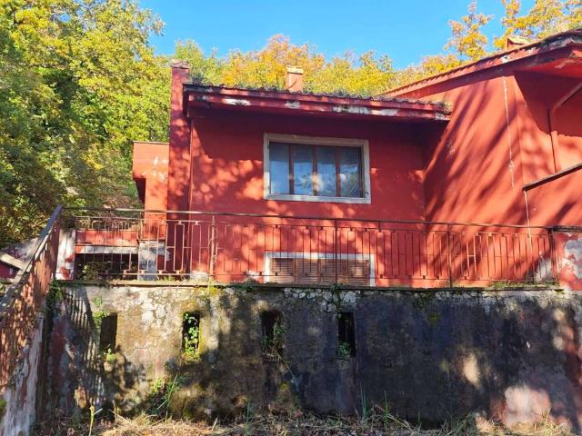 Villa in vendita a Nazzano RM