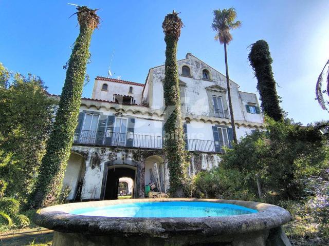 Villa in vendita a Napoli NA