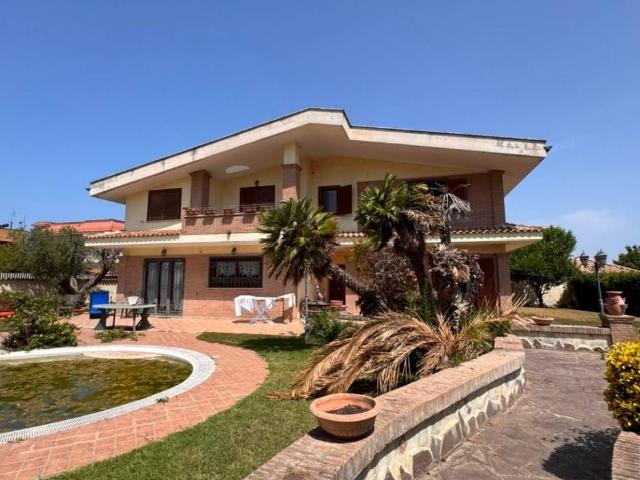 Villa in vendita a Nettuno RM