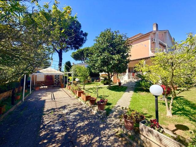 Villa in vendita a Nettuno RM
