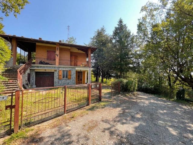 Villa in vendita a Neviano degli Arduini PR