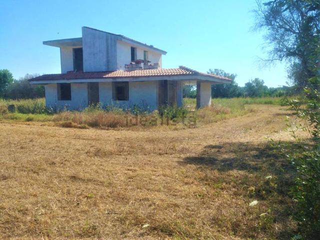 Villa in vendita a Neviano LE
